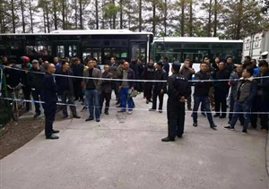 錦旗背后的故事 --祝橋市容項目保障火災現(xiàn)場秩序協(xié)助救火