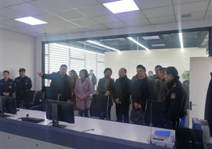 奉賢區(qū)柘林鎮(zhèn)領(lǐng)導(dǎo)一行到宗?？萍柬?xiàng)目現(xiàn)場(chǎng)考察調(diào)研