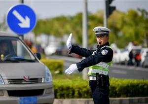 宗保公司圓滿完成“五·一”假期安保秩序維護任務(wù)