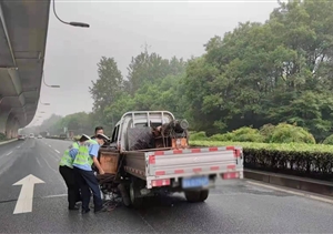 助人為樂展風(fēng)采系列—近期(2021.8.18)公司涌現(xiàn)3起助人為樂好人好