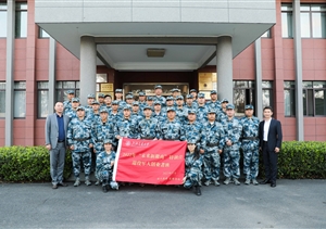 2022年“未來(lái)新徽商”特訓(xùn)營(yíng)退役軍人創(chuàng)業(yè)者班學(xué)員到宗保公司參觀